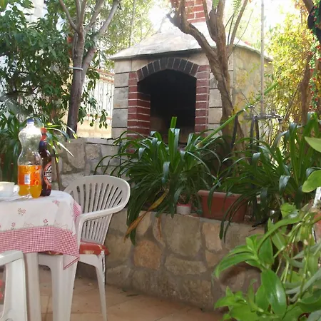 Apartament Marina *