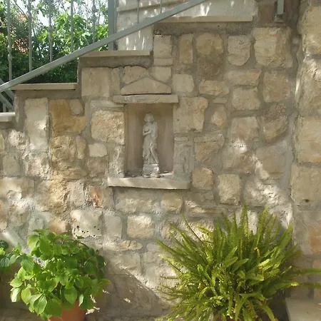 Marina Apartament Supetar